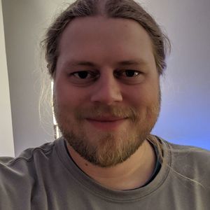 Meet your Posher, Adam